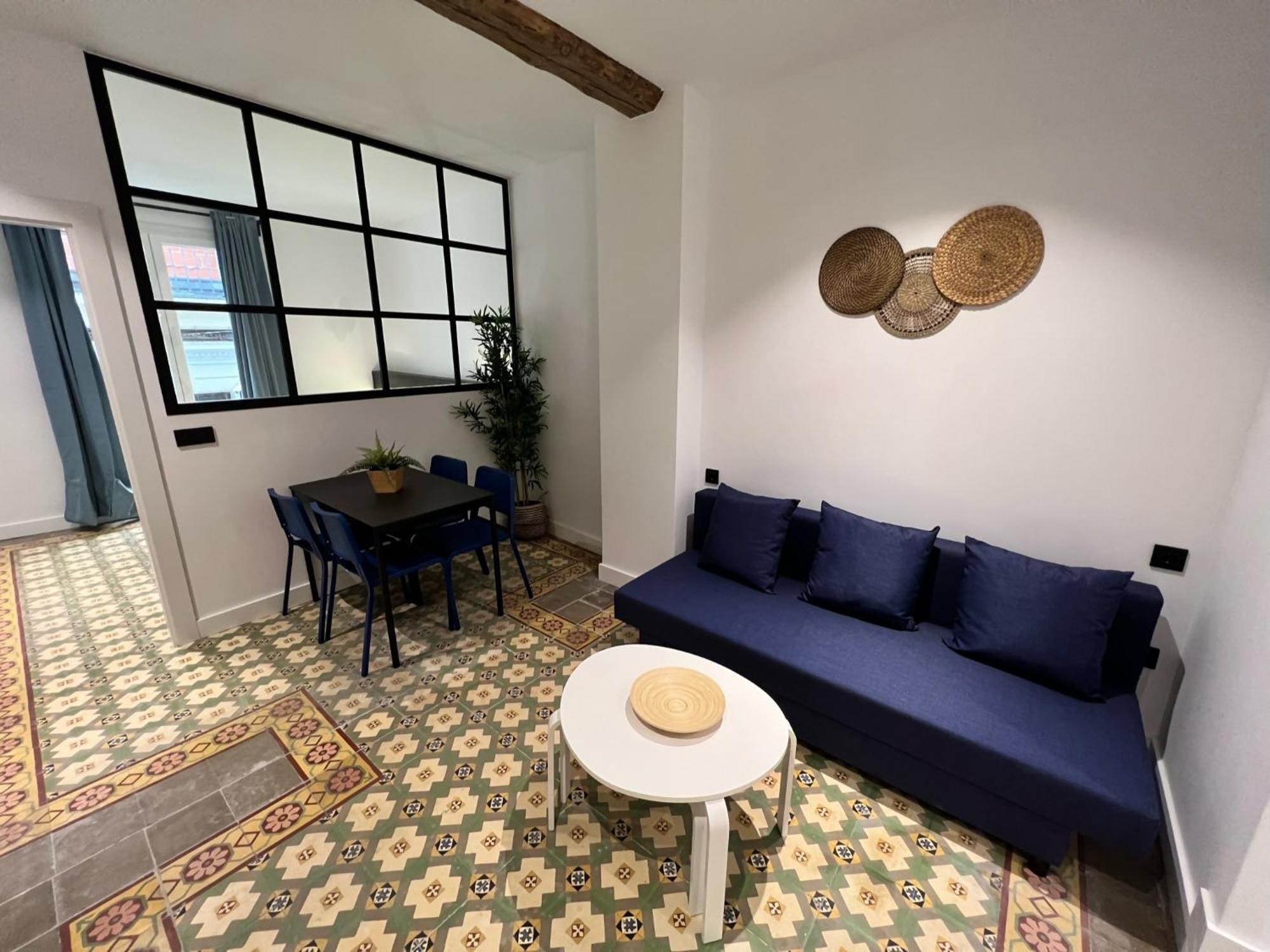 Apartamenticos El Tubo I Zaragoza Ruang foto