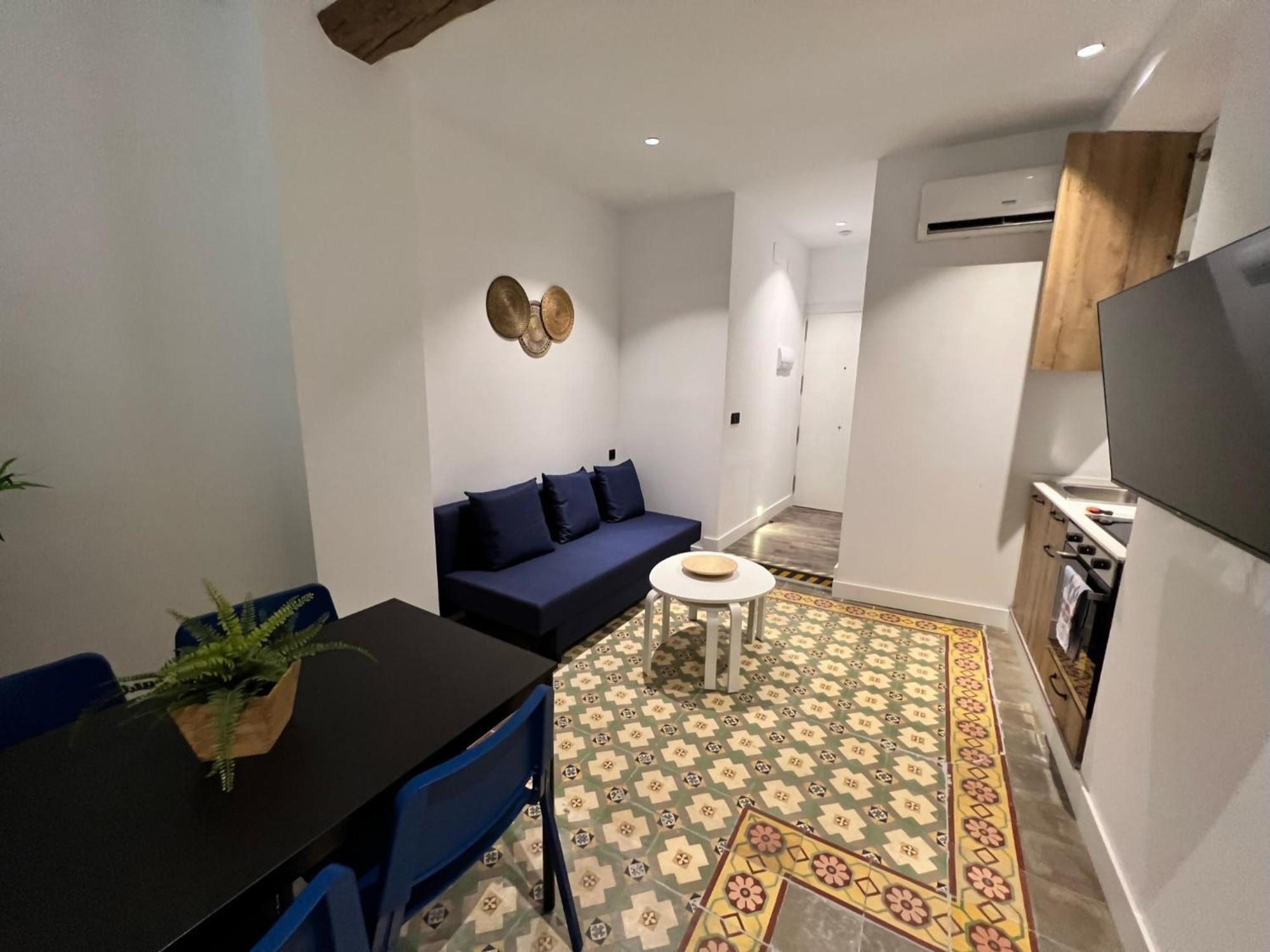 Apartamenticos El Tubo I Zaragoza Ruang foto